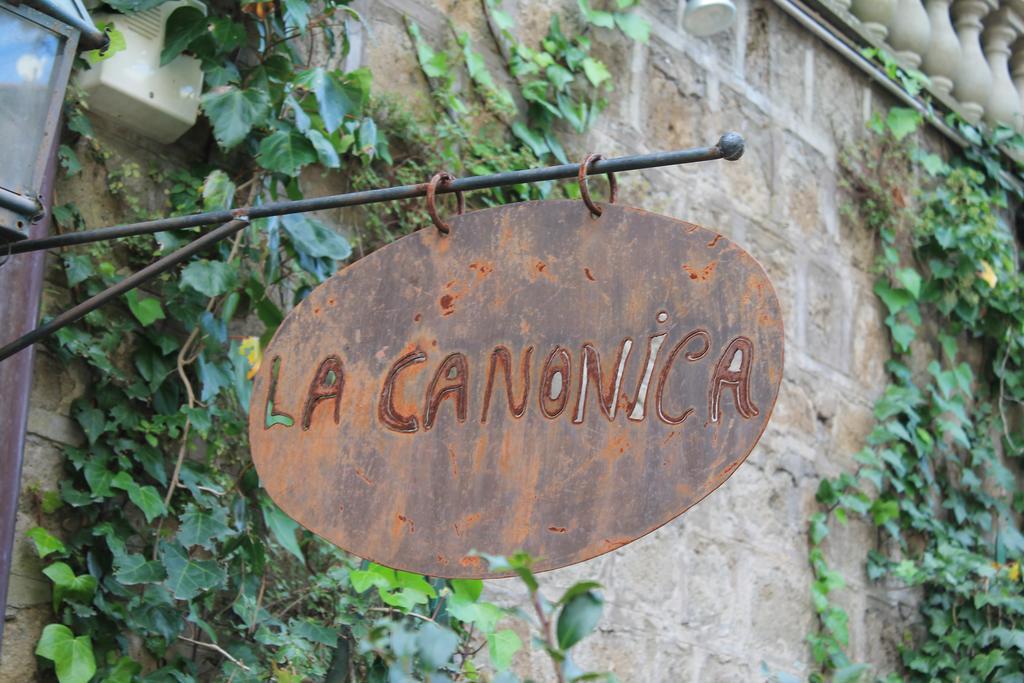 La Canonica Dei Fiori - Anna Fendi Ronciglione (Viterbo)
